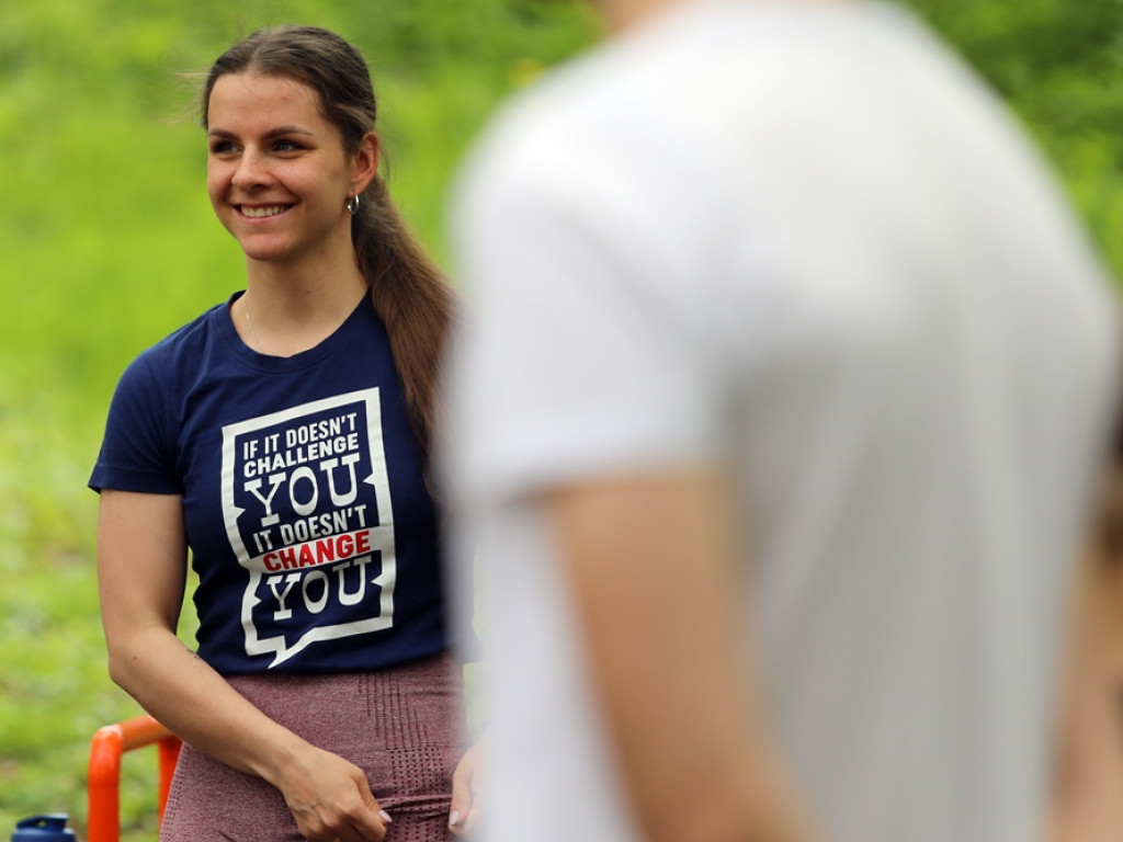 10-letni Kuba zrobił 66, nieco starszy Przemek 72 pompki. To nowi rekordziści Głogowa [ZDJĘCIA]