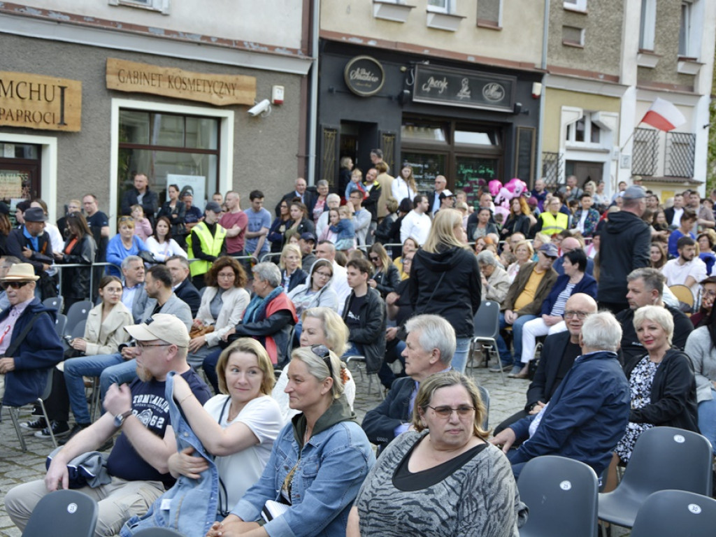 Tłumy w Rynku! Koncert z okazji Dnia Hutnika