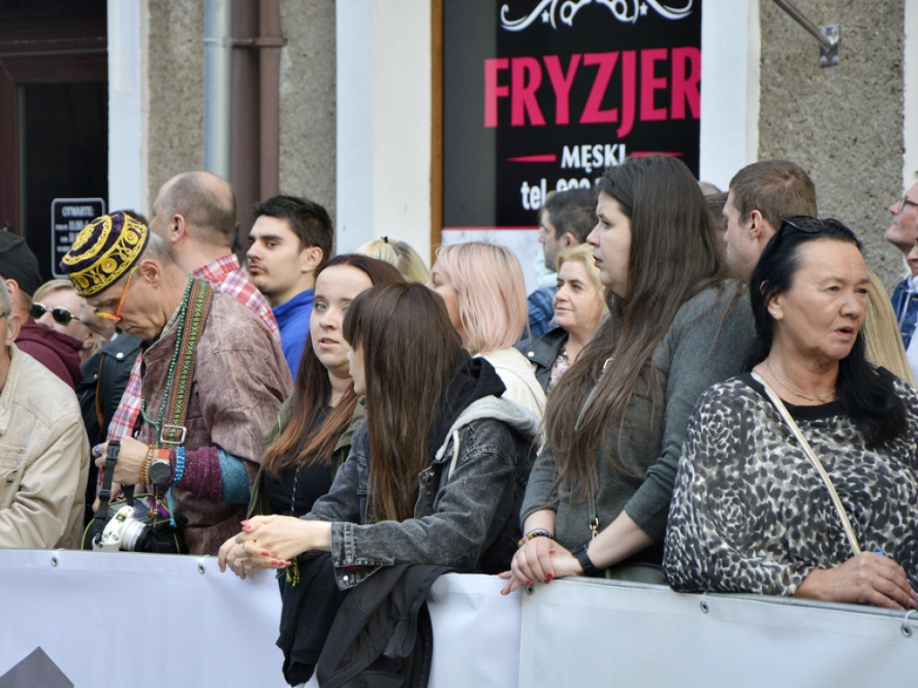 Tłumy w Rynku! Koncert z okazji Dnia Hutnika