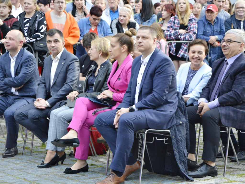 Tłumy w Rynku! Koncert z okazji Dnia Hutnika