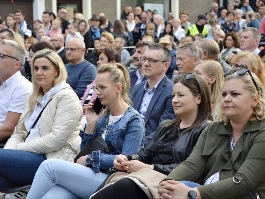 Tłumy w Rynku! Koncert z okazji Dnia Hutnika