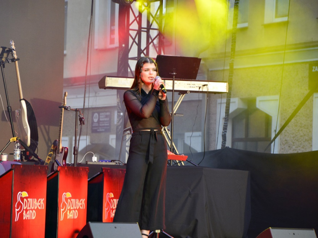 Tłumy w Rynku! Koncert z okazji Dnia Hutnika