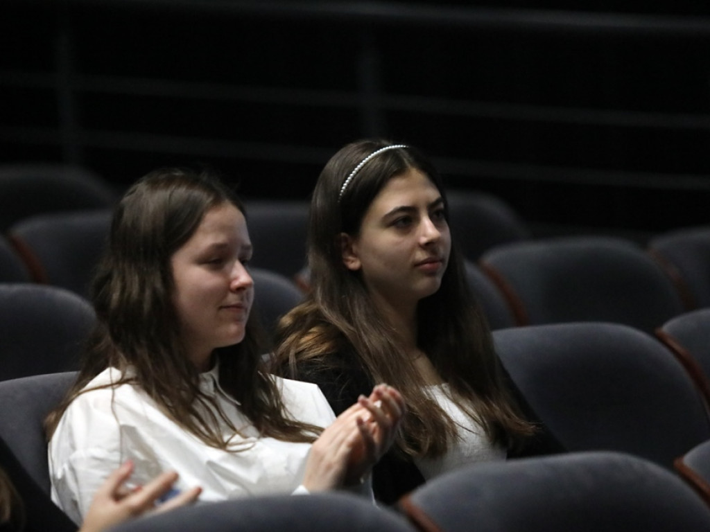 Recytują i śpiewają. Trwa ogólnopolski konkurs w naszym teatrze [ZDJĘCIA]