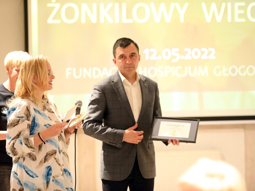 Wyróżnienia dla wolontariuszy. Na koncie fundacji ogromna kwota [ZDJĘCIA]