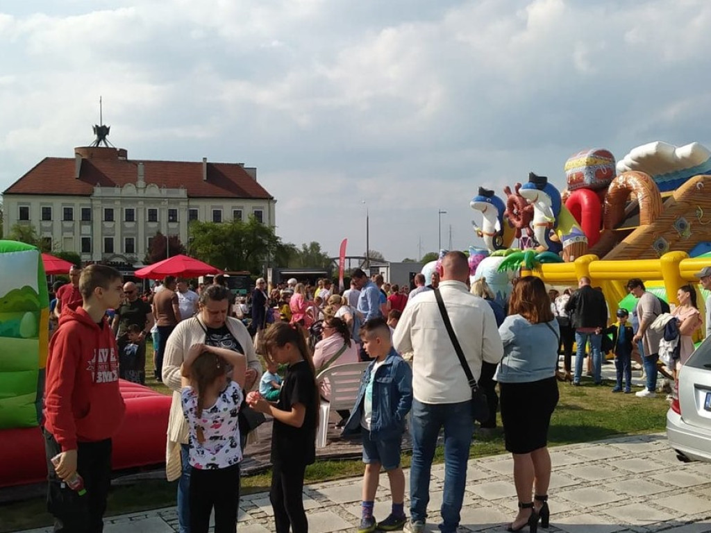 Tłumy na Nocy Muzeów. Głogowskie muzeum pokazuje wszystkie swoje skarby i zaprasza na atrakcje [ZDJĘCIA]