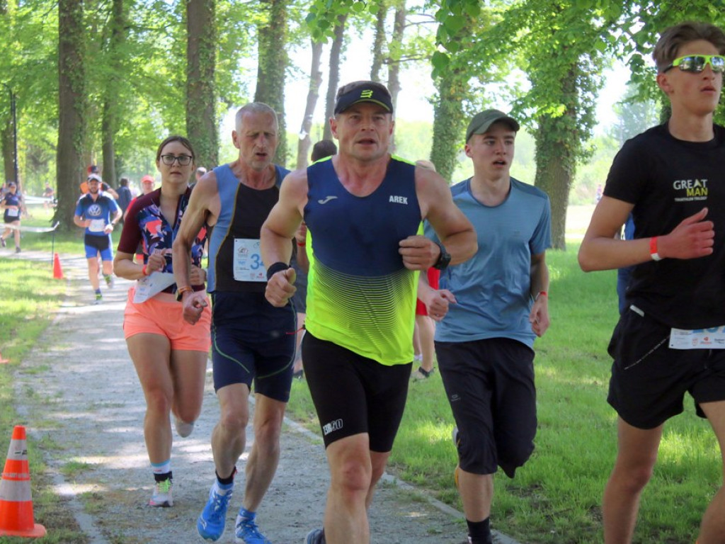 Biegali i jeździli na rowerach. Udana impreza w Radwanicach