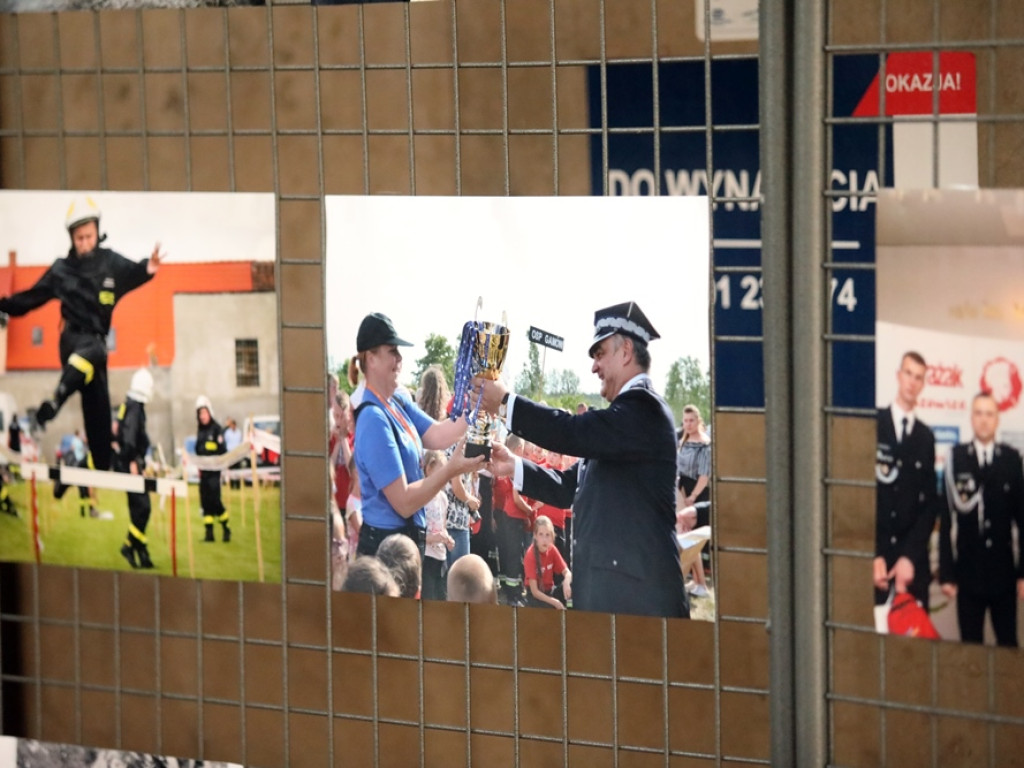 Strażacy w akcji. Taka wystawa zdjęć na dworcu PKP [ZDJĘCIA]
