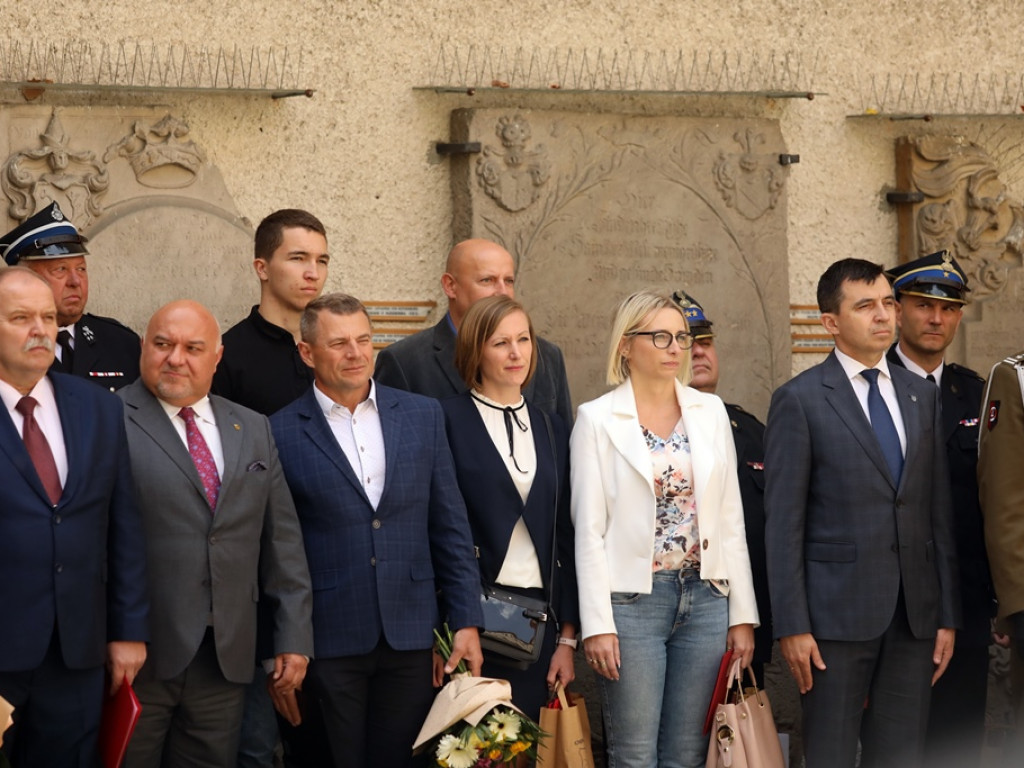 Świętują! Awanse i odznaczenia dla naszych strażaków [ZDJĘCIA]