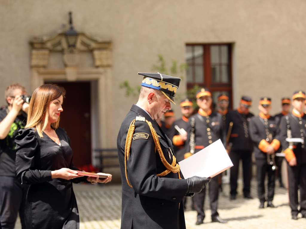 Świętują! Awanse i odznaczenia dla naszych strażaków [ZDJĘCIA]