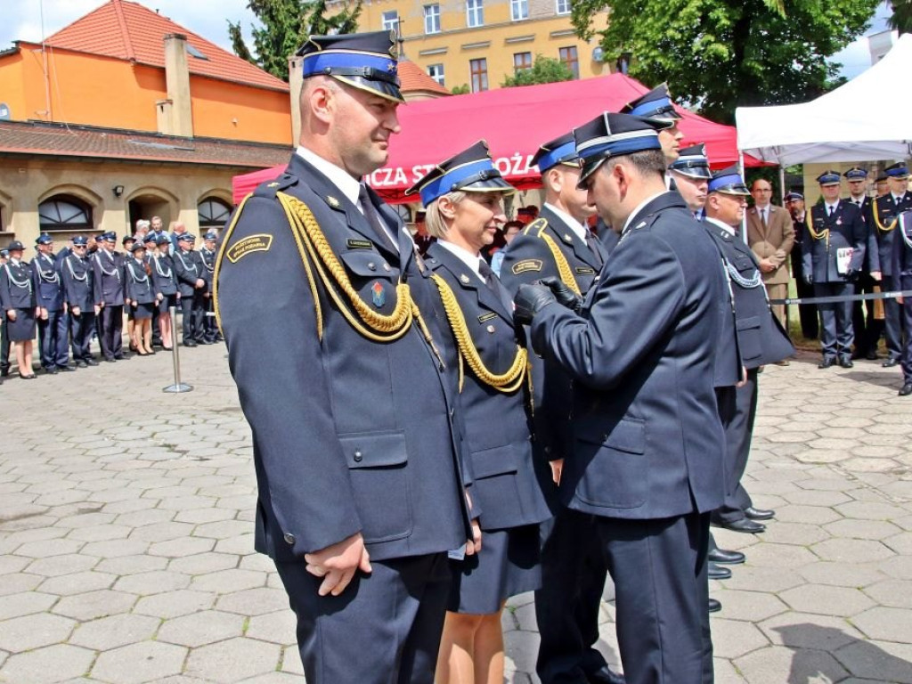 I tutaj strażacy świętowali. Po mszy świętej uroczystość oraz wyróżnienia [ZDJĘCIA]