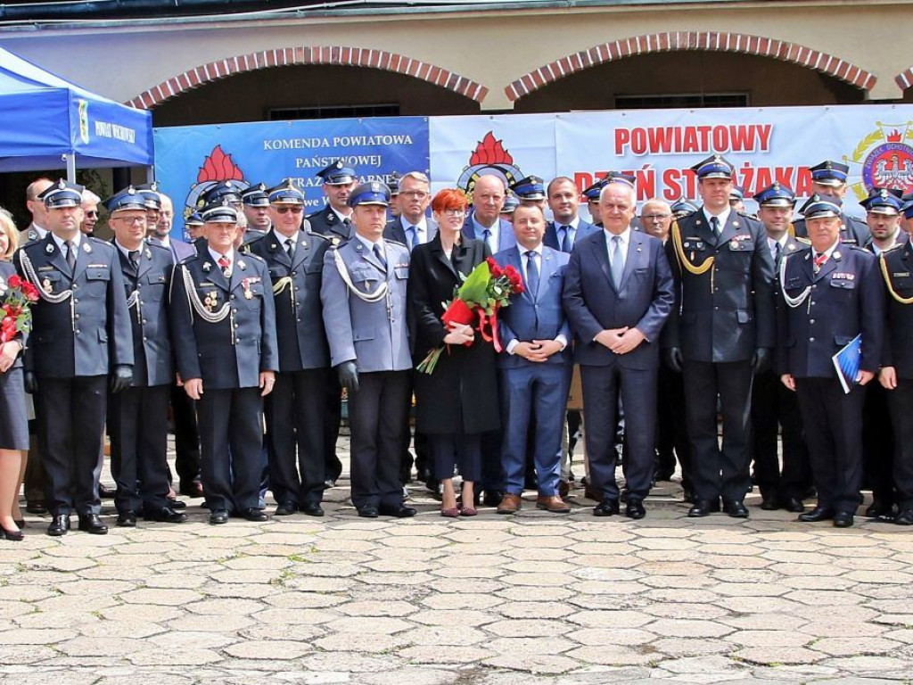 I tutaj strażacy świętowali. Po mszy świętej uroczystość oraz wyróżnienia [ZDJĘCIA]