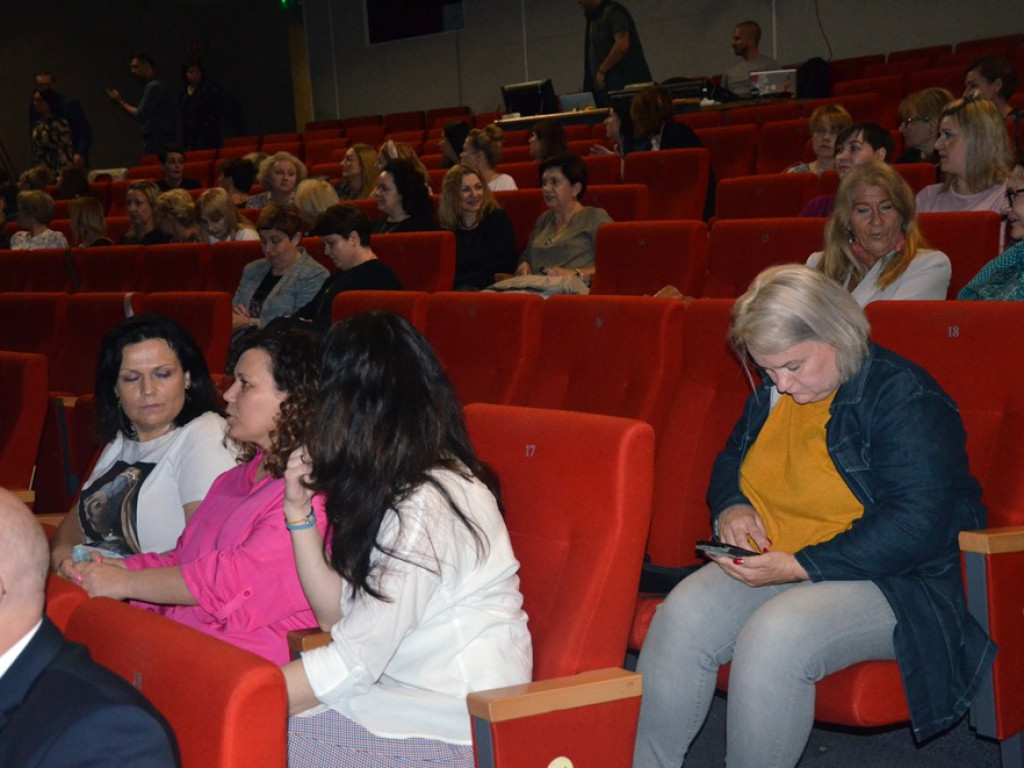 Drugi dzień konferencji na temat ryzykownych zachowań dzieci i młodzieży w Głogowie [ZDJĘCIA]