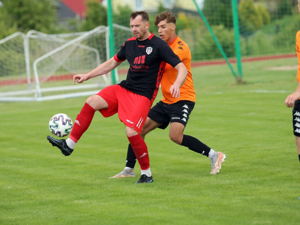 Rezerwy Chrobrego wygrały ligę i zagrają o awans do 3 Ligi [ZDJĘCIA]