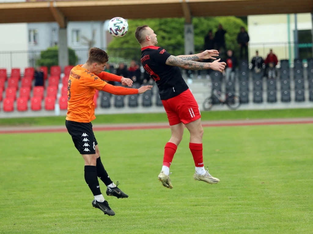 Rezerwy Chrobrego wygrały ligę i zagrają o awans do 3 Ligi [ZDJĘCIA]