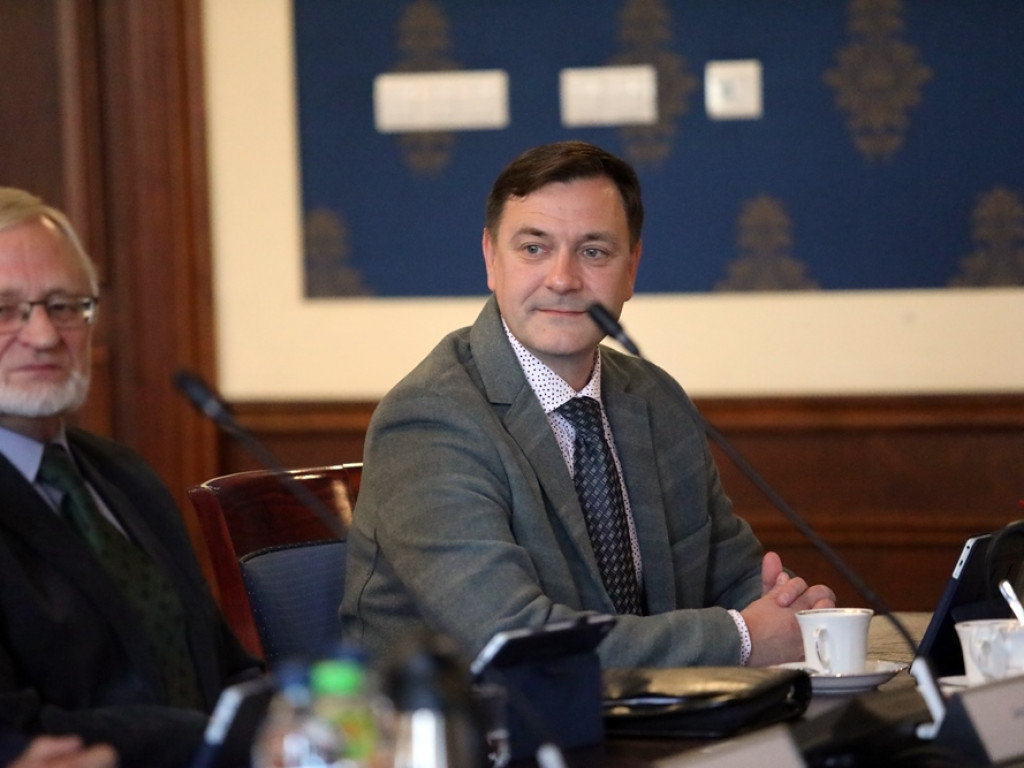 Radni zagłosowali za podwyżkami za śmieci. Drożej będzie od 1 lipca [ZDJĘCIA]