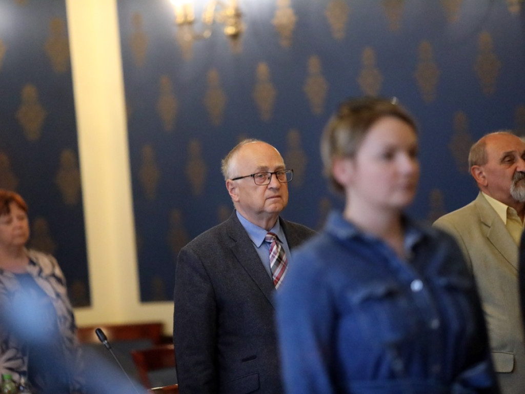 Radni zagłosowali za podwyżkami za śmieci. Drożej będzie od 1 lipca [ZDJĘCIA]