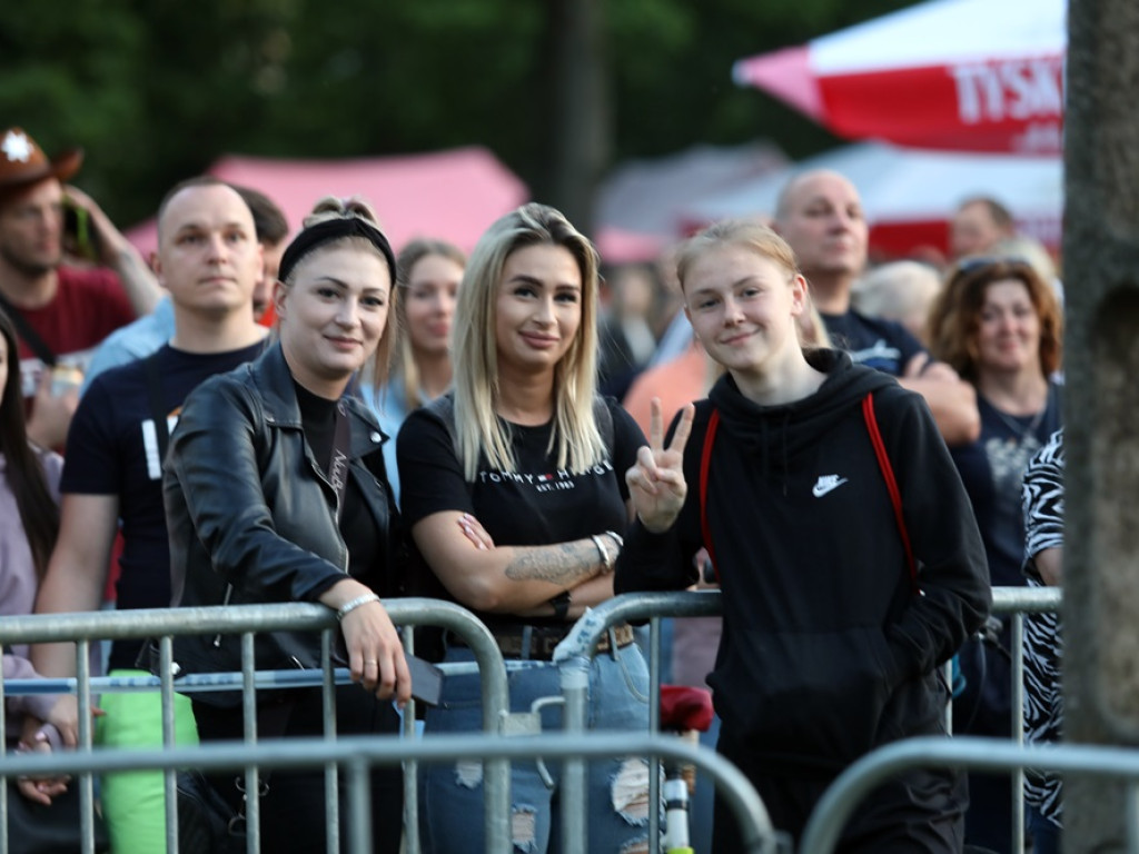 Ach! Jak anioła głos. Słowa tej piosenki śpiewali wszyscy [ZDJĘCIA]