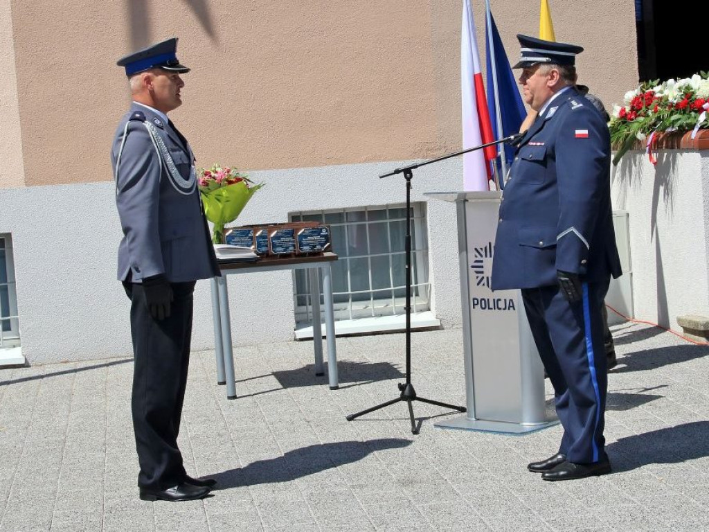 W dniu ich święta awansowanych zostało 39 policjantów [ZDJĘCIA]
