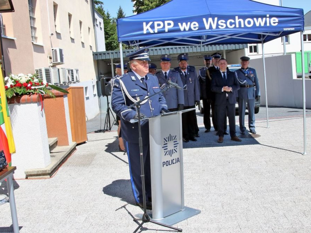 W dniu ich święta awansowanych zostało 39 policjantów [ZDJĘCIA]