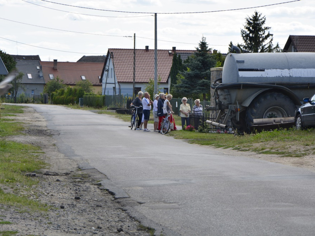 Spacer zakończony piknikiem. Kłobuczyn dalej świętuje [Zdjęcia]