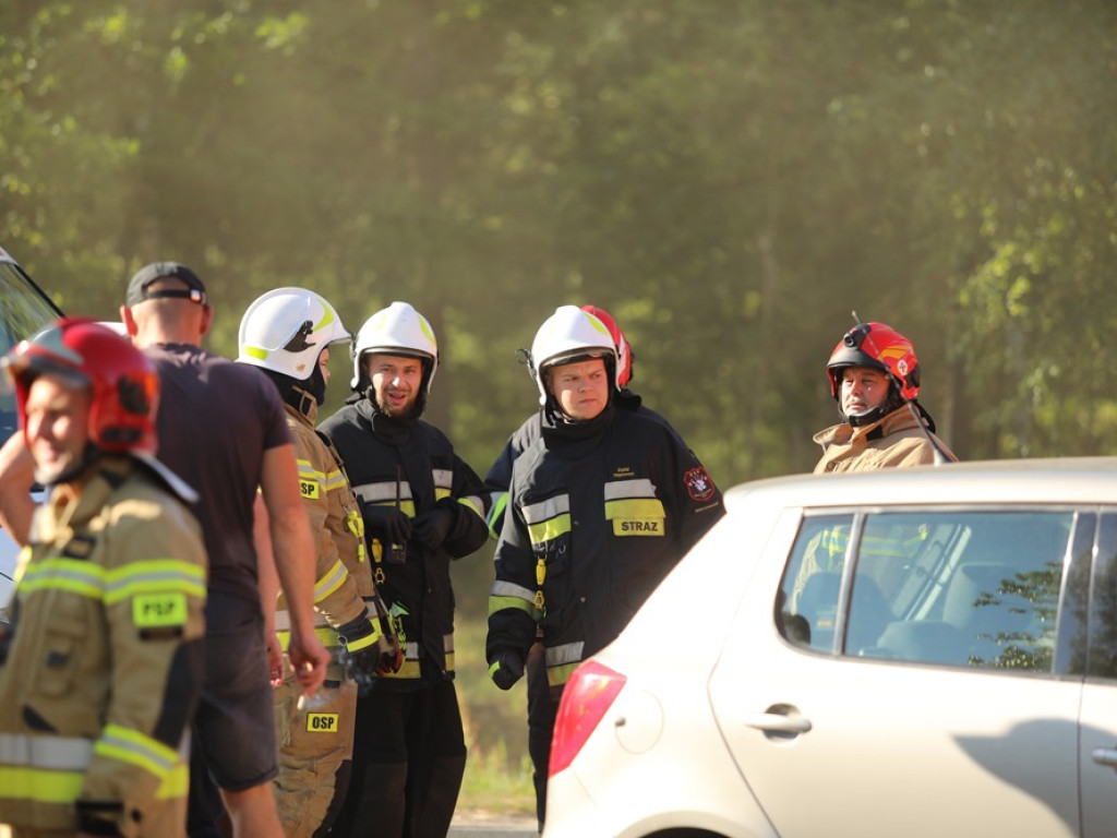 Zderzenie ciężarówki z osobówką. Kierowca skody w szpitalu [ZDJĘCIA]
