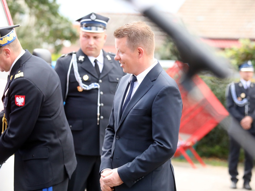 Nowe wozy poświęcone. 