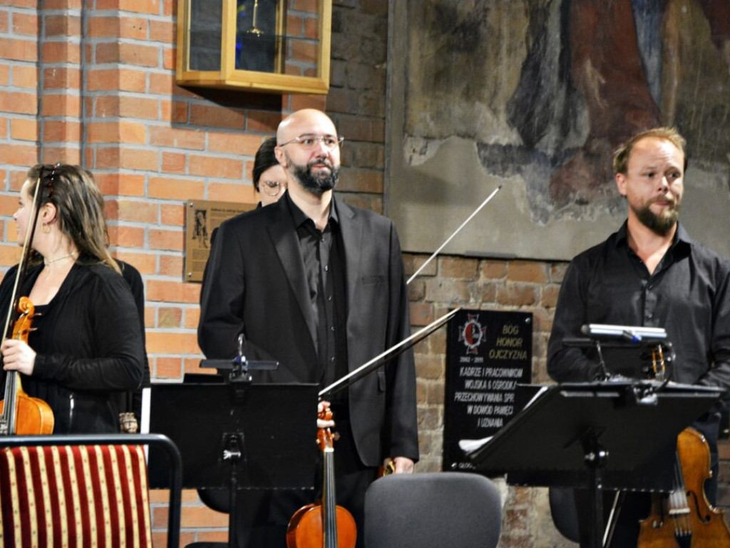 Władza i namiętność. Koncert w Kolegiacie [Zdjęcia]