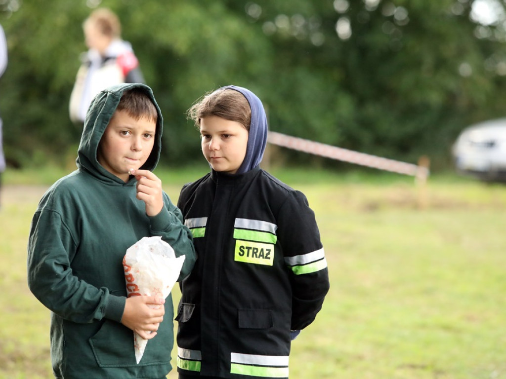 Strażacy ochotnicy świetnie się bawią i rywalizują [ZDJĘCIA]