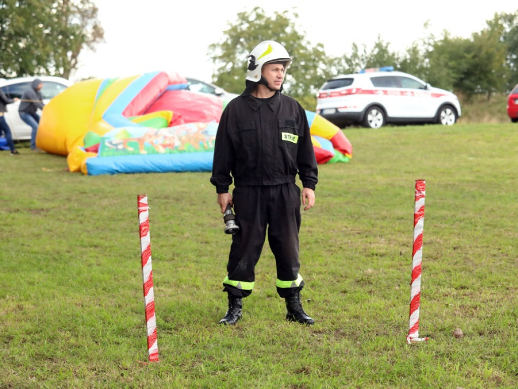 Strażacy ochotnicy świetnie się bawią i rywalizują [ZDJĘCIA]
