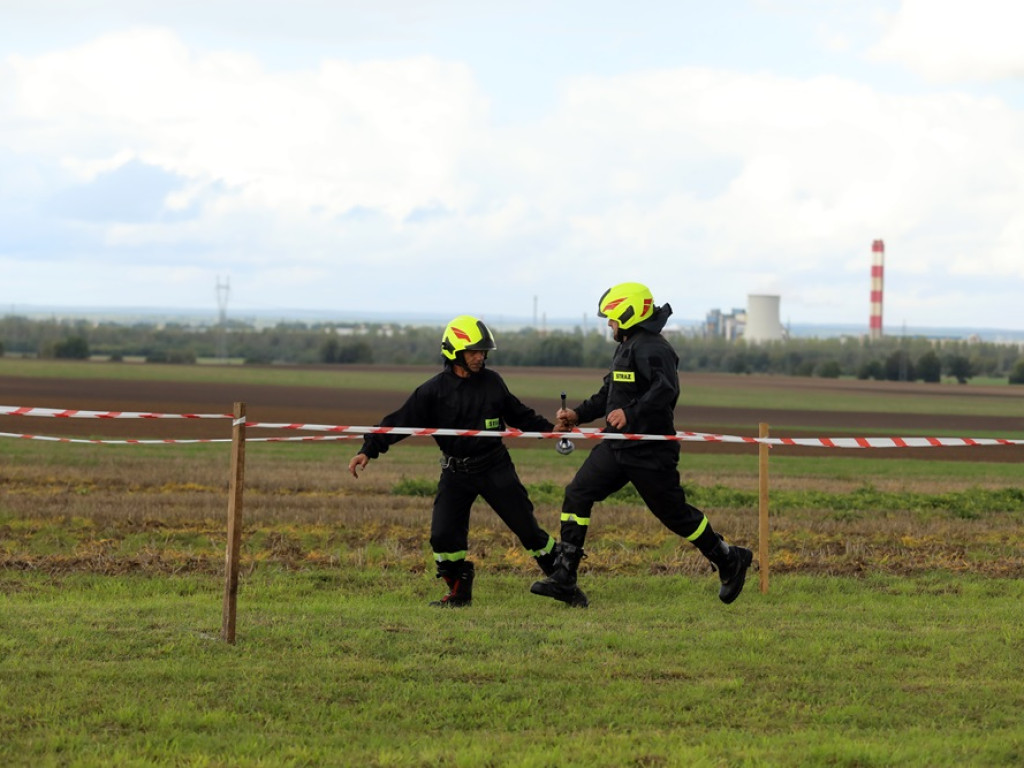Strażacy ochotnicy świetnie się bawią i rywalizują [ZDJĘCIA]