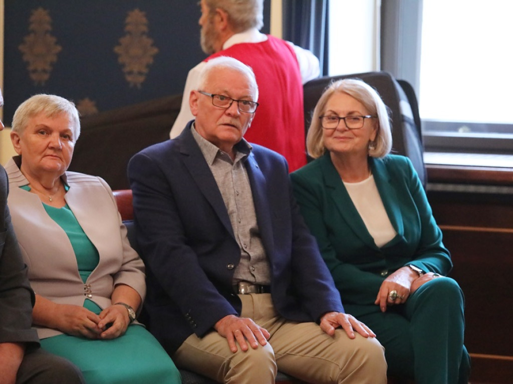 Pół wieku razem! To szczęśliwe małżeństwa, które odebrały pamiątkowe medale [ZDJĘCIA]