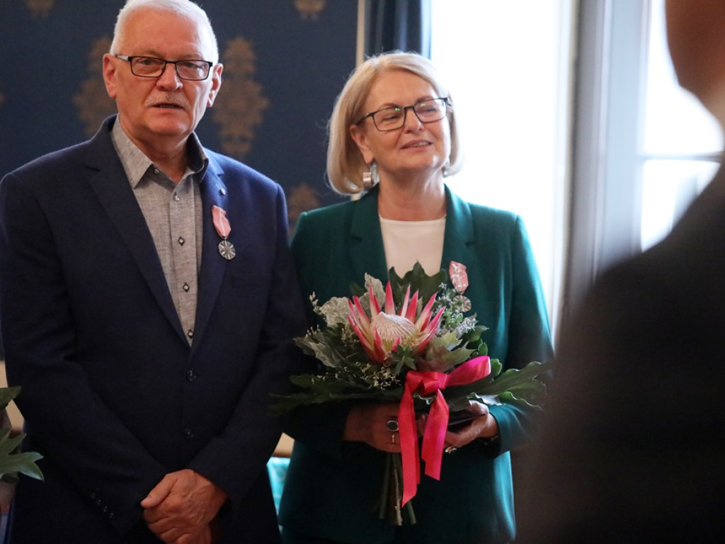 Pół wieku razem! To szczęśliwe małżeństwa, które odebrały pamiątkowe medale [ZDJĘCIA]
