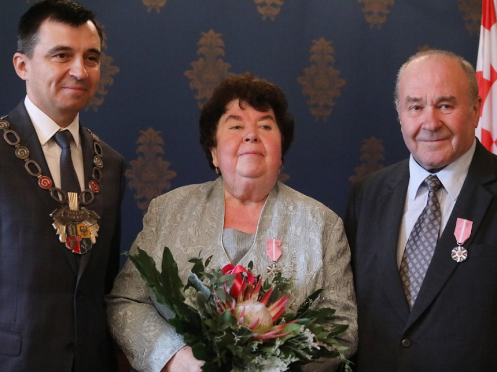 Pół wieku razem! To szczęśliwe małżeństwa, które odebrały pamiątkowe medale [ZDJĘCIA]
