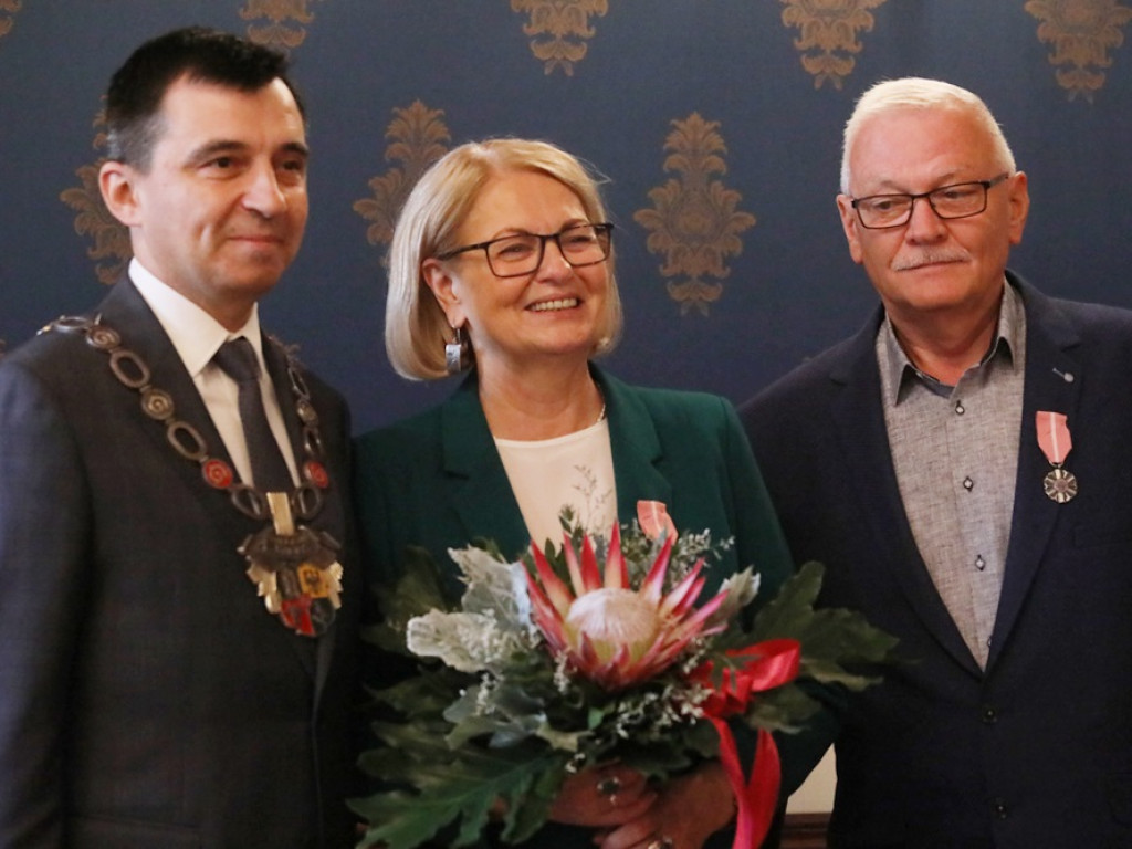 Pół wieku razem! To szczęśliwe małżeństwa, które odebrały pamiątkowe medale [ZDJĘCIA]