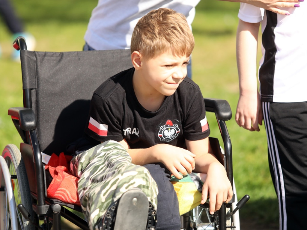 Bieg Orląt w Głogowie. Uczniowie na sportowo i patriotycznie [ZDJĘCIA]