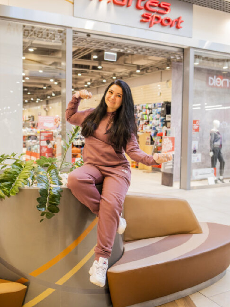 Wybieramy Miss MyGlogow 2022. Zobaczcie jak dziewczyny poradziły sobie na sesji! [ZDJĘCIA]