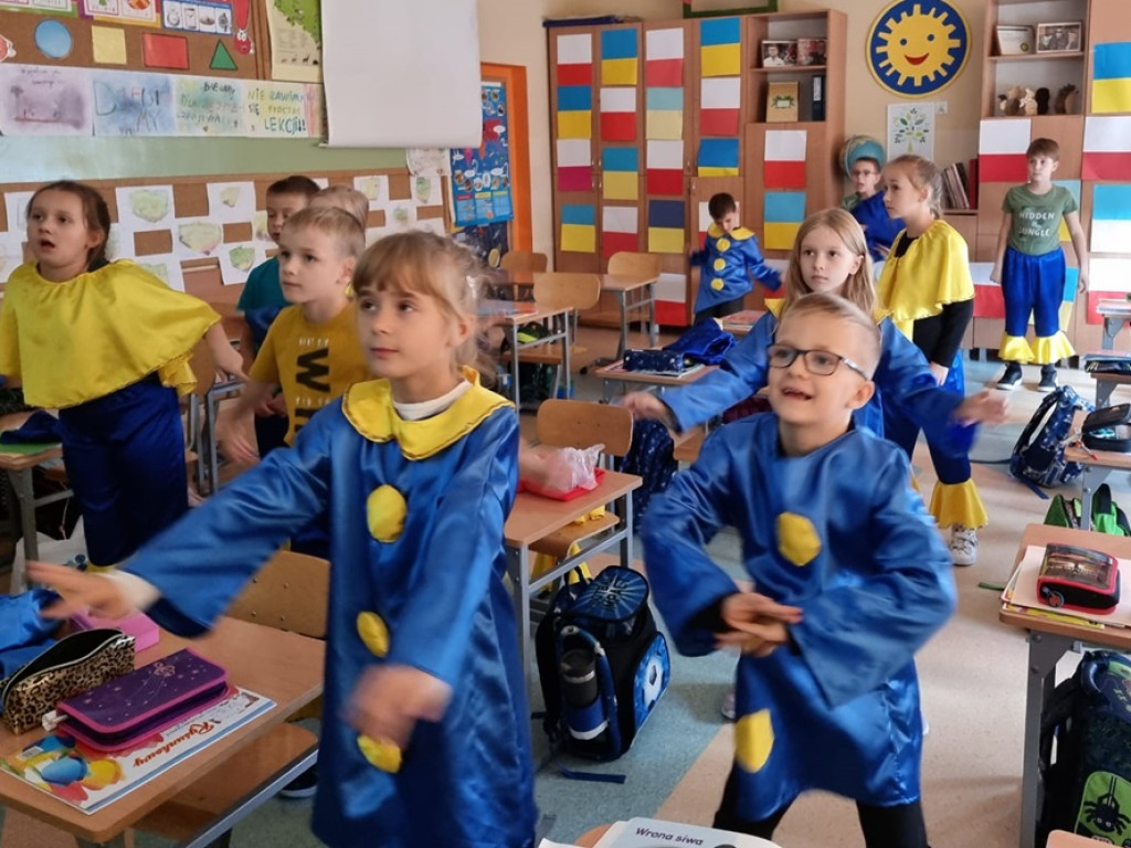 Dzieciaki z głogowskiej dwunastki uczą się w ruchu [ZDJĘCIA]