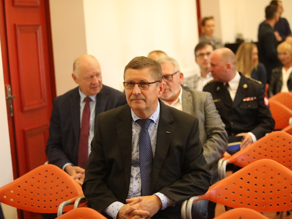 Inauguracja roku akademickiego. Rektor Rusak: By studia były pięknym okresem waszego życia [ZDJĘCIA]