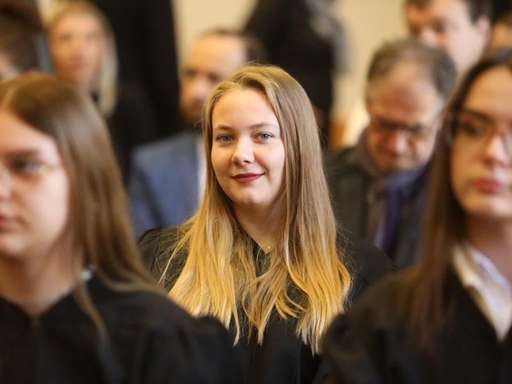 Inauguracja roku akademickiego. Rektor Rusak: By studia były pięknym okresem waszego życia [ZDJĘCIA]