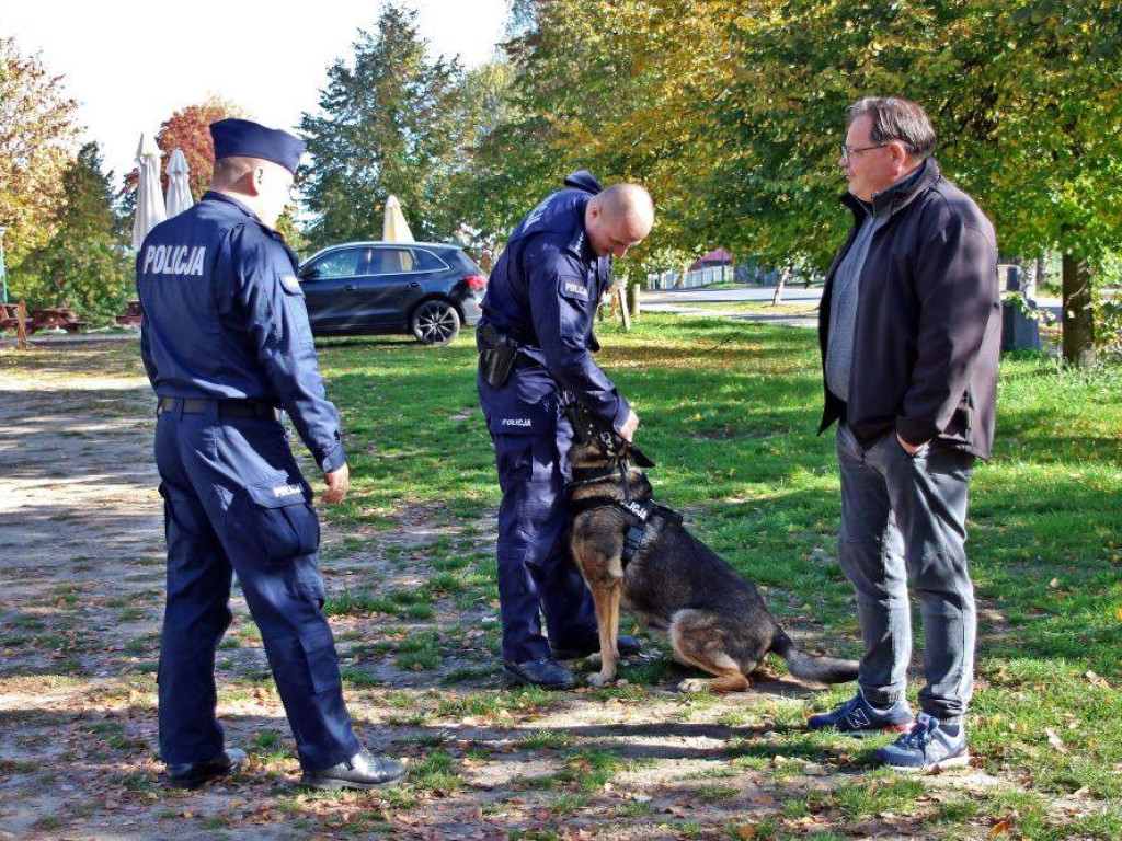 Szukali zaginionego wędkarza. Na wodzie i na lądzie [ZDJĘCIA]