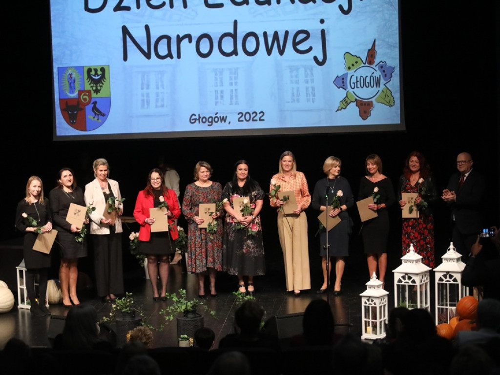 Medale i wyróżnienia w Dniu Edukacji Narodowej [ZDJĘCIA]