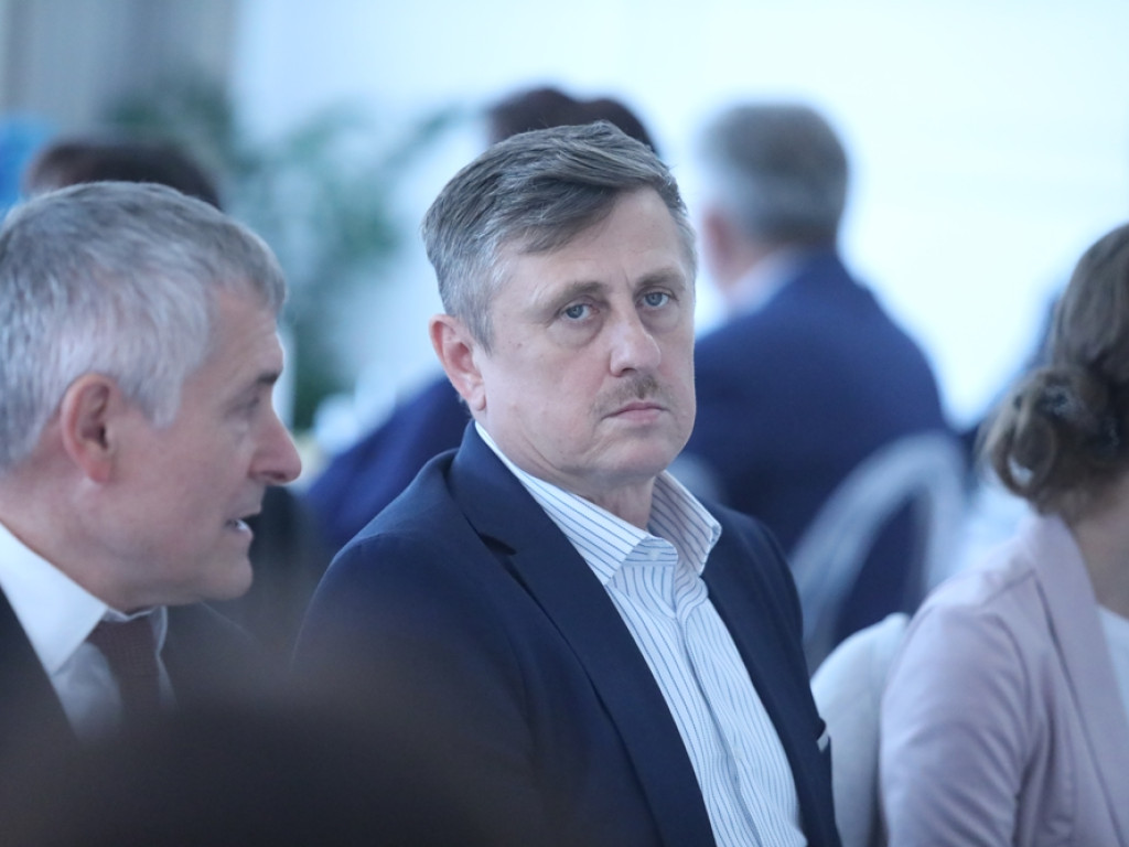 Nauczyciele i pracownicy szkół świętują. Powiatowe uroczystości [ZDJĘCIA 1]