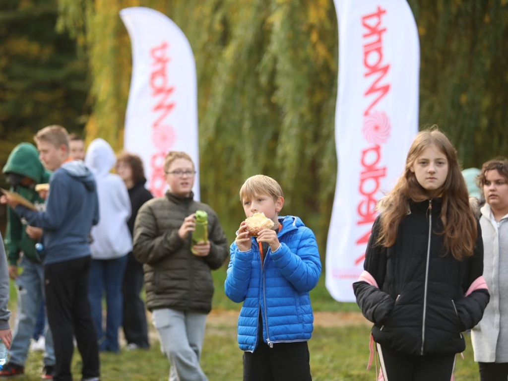 Duże zainteresowanie Jesiennymi Biegami Przełajowymi [ZDJĘCIA]