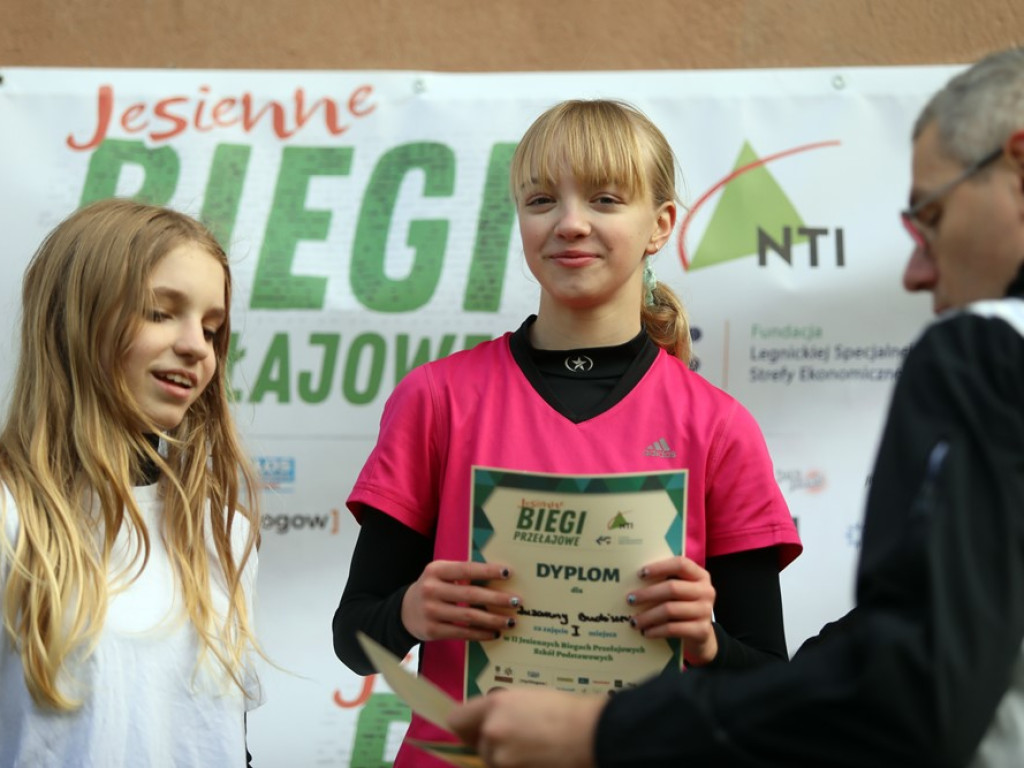 Duże zainteresowanie Jesiennymi Biegami Przełajowymi [ZDJĘCIA]