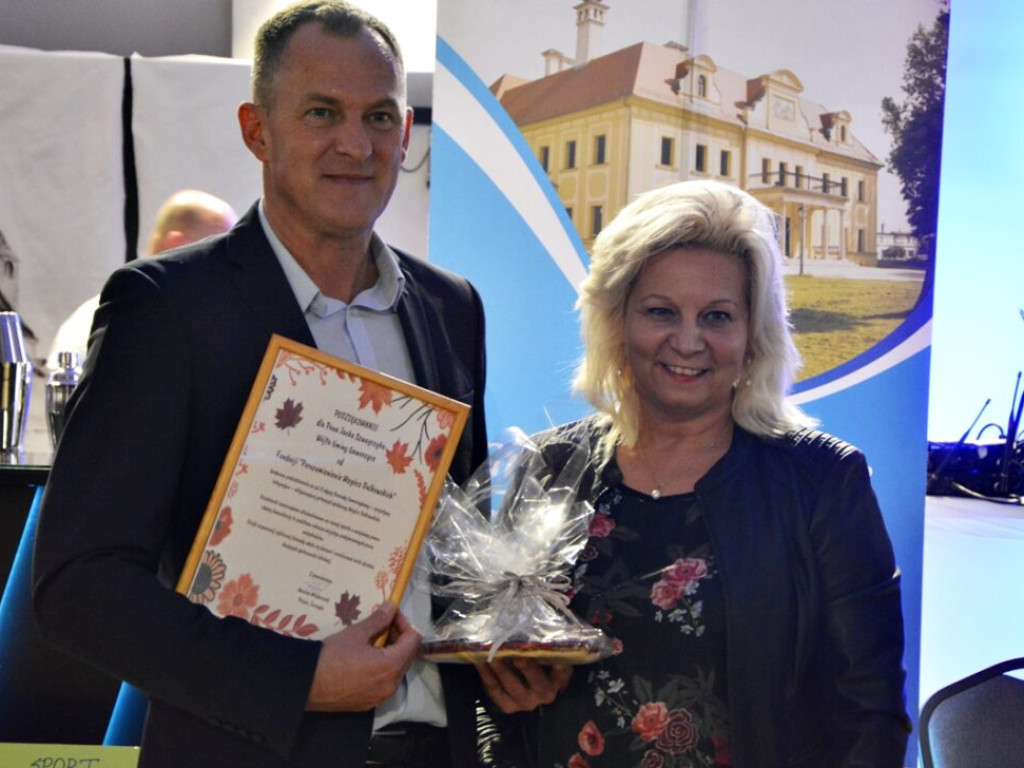 Biesiada samorządowa. 