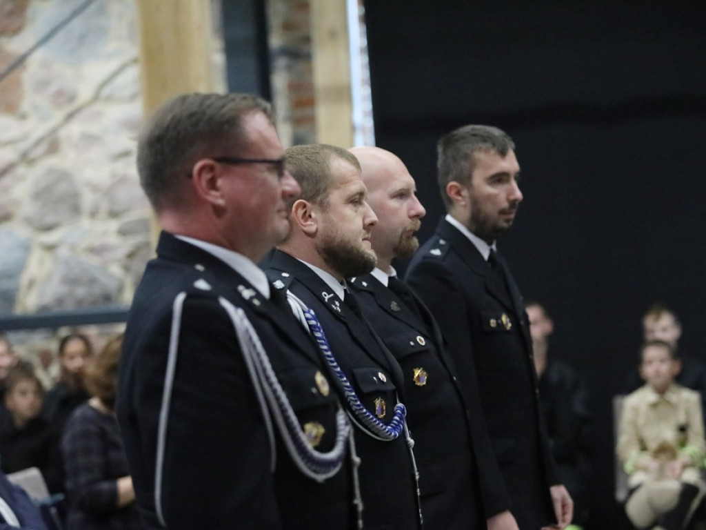 Otrzymali promesy na młodzieżowe drużyny strażackie [ZDJĘCIA]