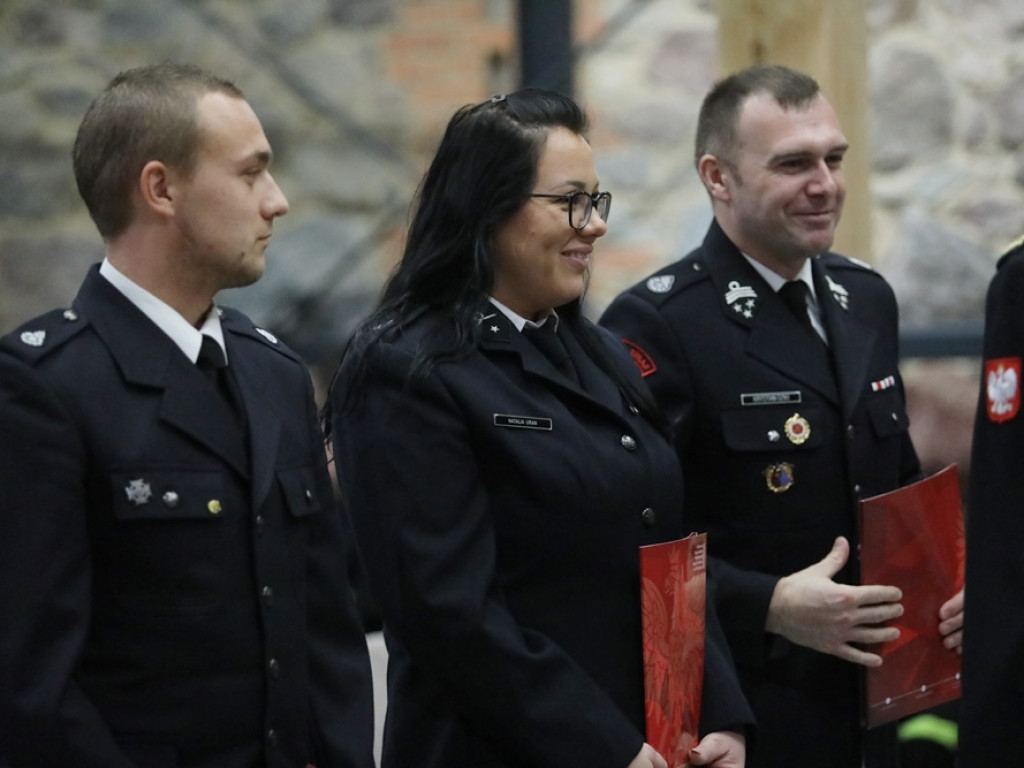 Otrzymali promesy na młodzieżowe drużyny strażackie [ZDJĘCIA]
