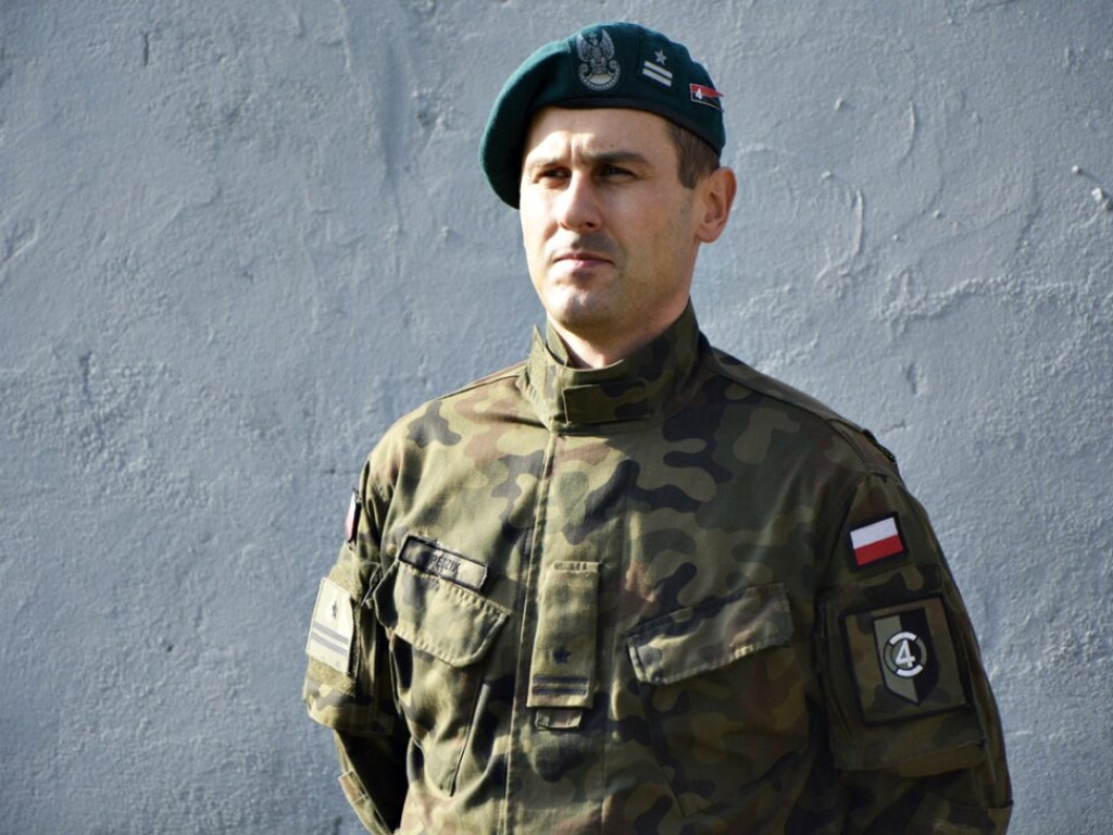 Artylerzyści i młodzież chwycili za broń. Zawody strzeleckie [Zdjęcia]
