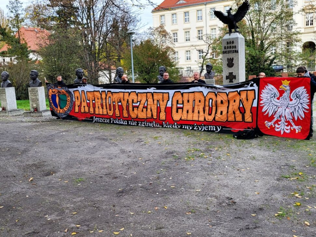 Spotkali się pod biało-czerwonym sztandarem. Uroczystości w Głogowskiej Alei Pamięci