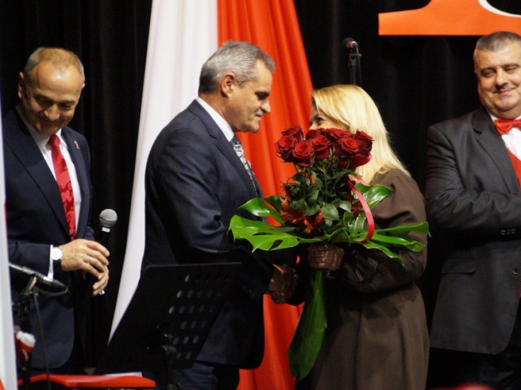 Śpiewały dzieci, śpiewali dorośli - tak wyglądało Narodowe Święto Niepodległości w Grębocicach